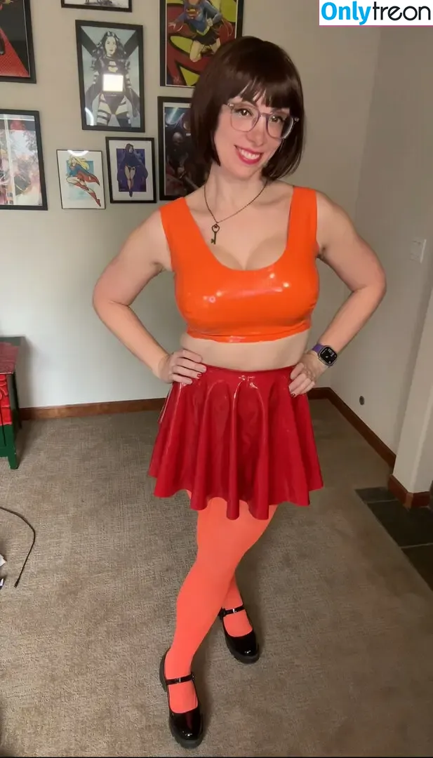 Jerikandra nude photo #0232 (JerikandraLatex)