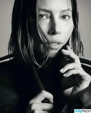 Jessica Biel / JessicaBiel nude photo #0941