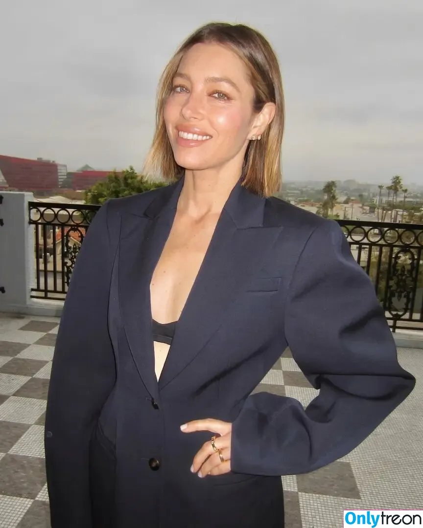Jessica Biel nude photo #0866 (JessicaBiel / jessica_biel)