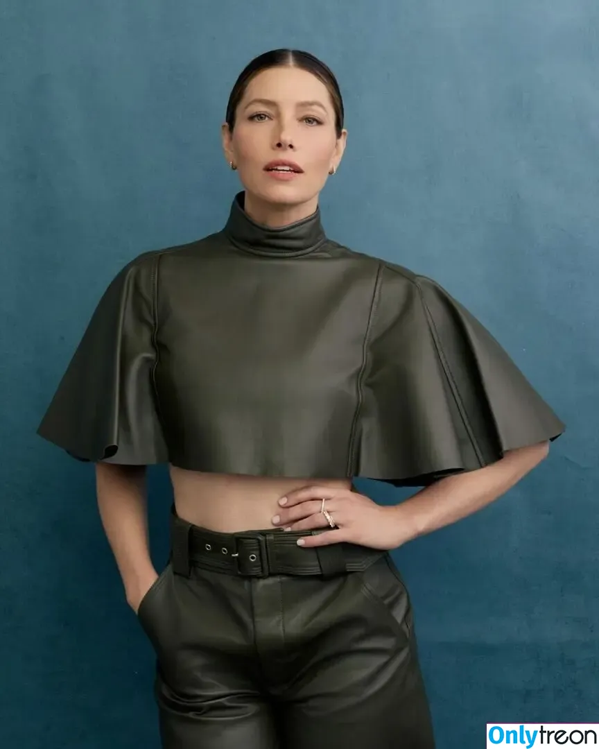 Jessica Biel nude photo #0874 (JessicaBiel / jessica_biel)