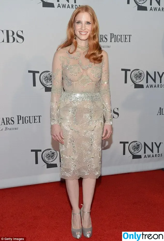 Jessica Chastain nude photo #1816 (jessicachastain)