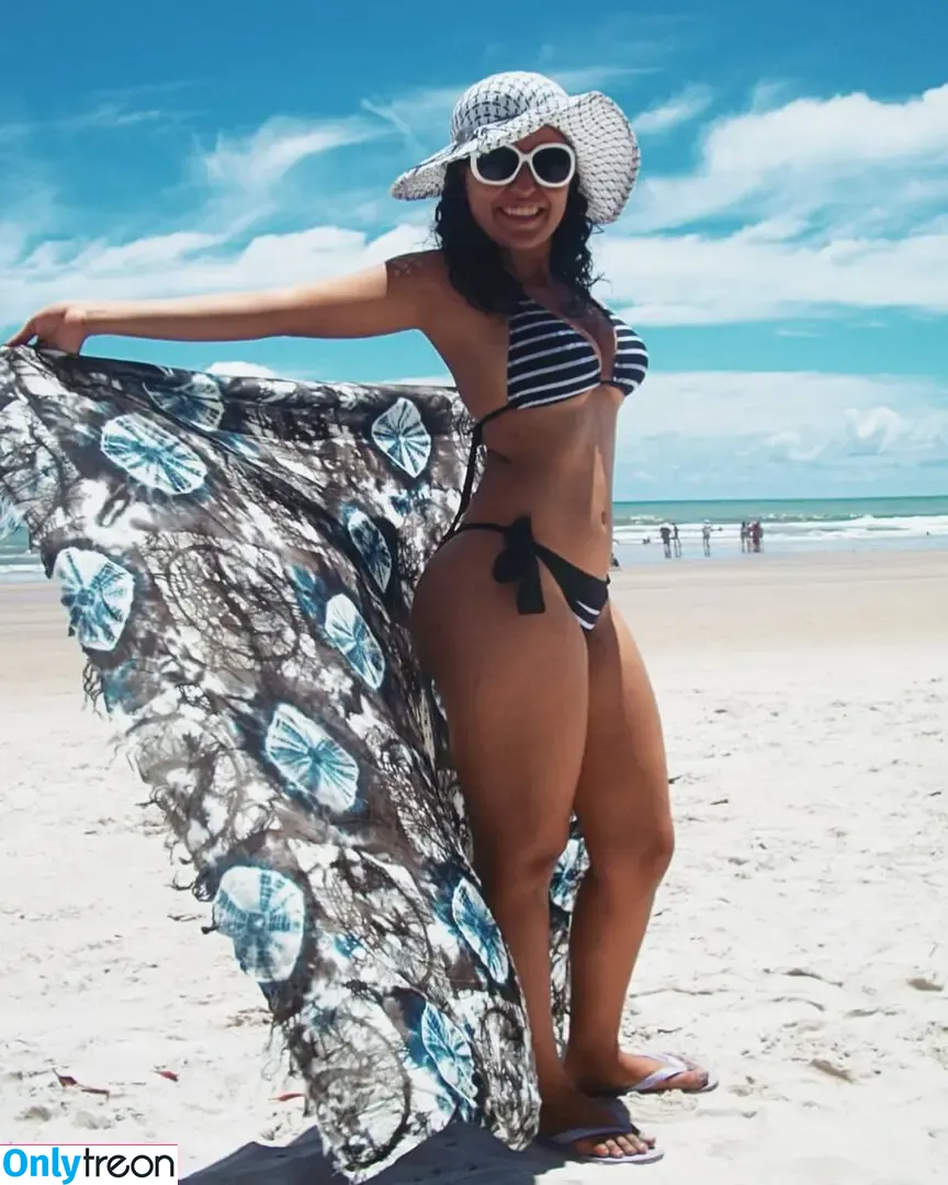 Jessica Chavez nude photo #0031 (bonitaboricua_ / jessicachavvez)