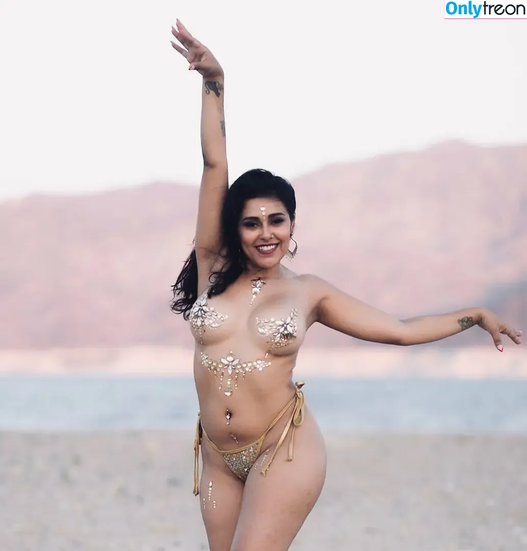 Jessica Franco nude photo #0094 (Goddess Jesska / francojessy / goddess_jesska / goddessjesskaa / jessifranks)