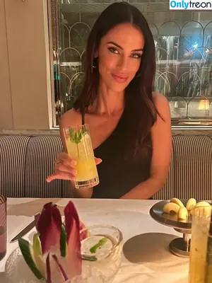 Jessica Lowndes / jessicalowndes nude photo #0532