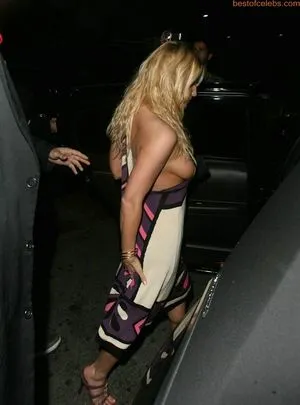 Jessica Simpson / 52529184 / JessicaSimpson nude photo #0086