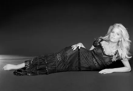 Jessica Simpson / 52529184 / JessicaSimpson nude photo #0132