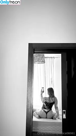  nude photo #0002