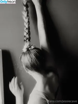 Jessie Cave / jessiecave nude photo #0003