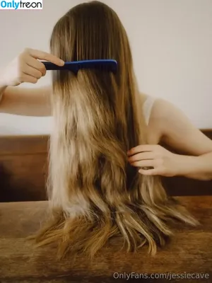 Jessie Cave / jessiecave nude photo #0009