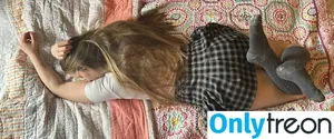 Jessie Cave / jessiecave nude photo #0023