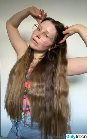 Jessie Cave / jessiecave nude photo #0032