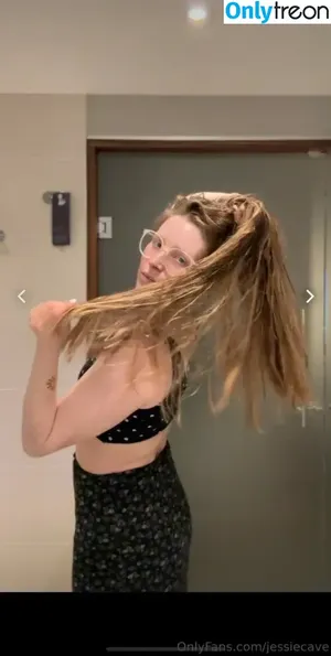 Jessie Cave / jessiecave nude photo #0069