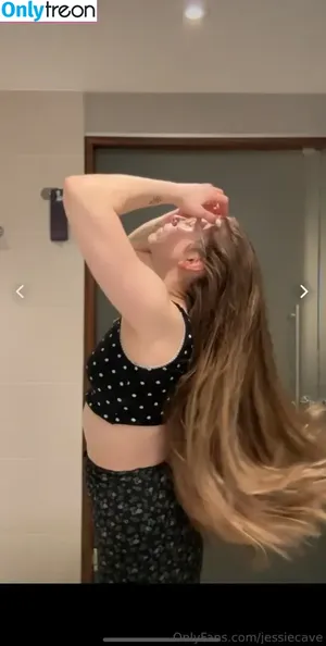 Jessie Cave / jessiecave nude photo #0074