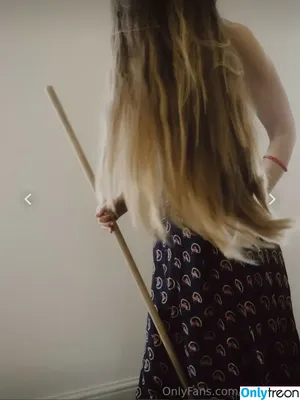 Jessie Cave / jessiecave nude photo #0099