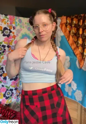 Jessie Cave / jessiecave nude photo #0204