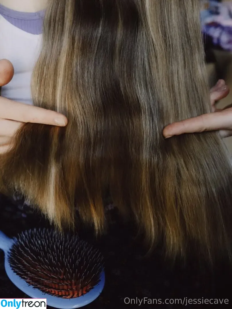 Jessie Cave nude photo #0004 (jessiecave)