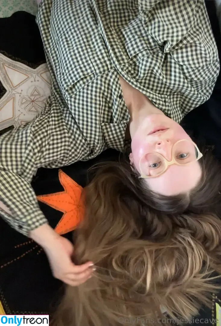 Jessie Cave nude photo #0034 (jessiecave)