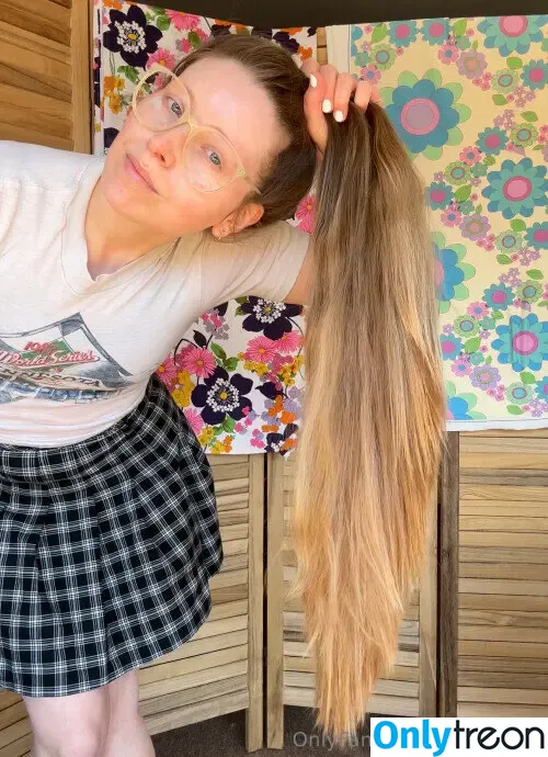 Jessie Cave nude photo #0049 (jessiecave)
