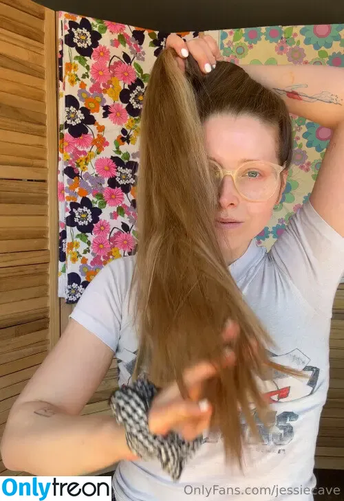 Jessie Cave nude photo #0051 (jessiecave)