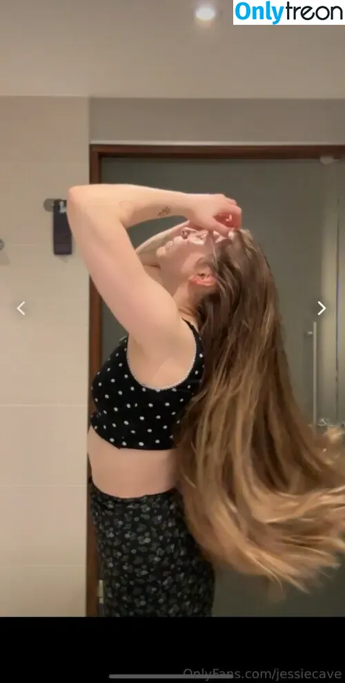 Jessie Cave nude photo #0068 (jessiecave)