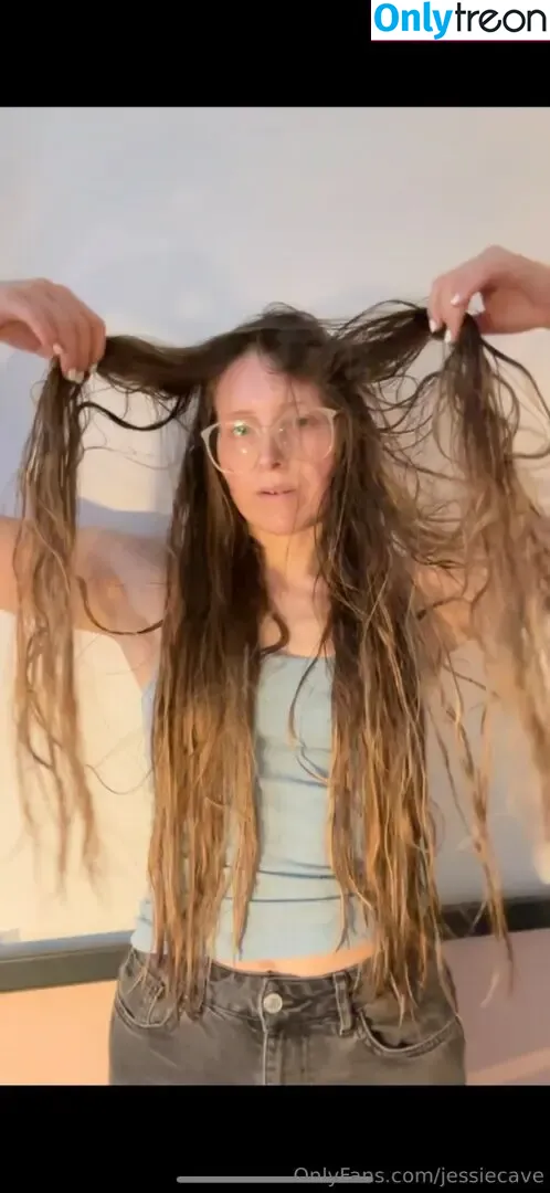 Jessie Cave nude photo #0083 (jessiecave)