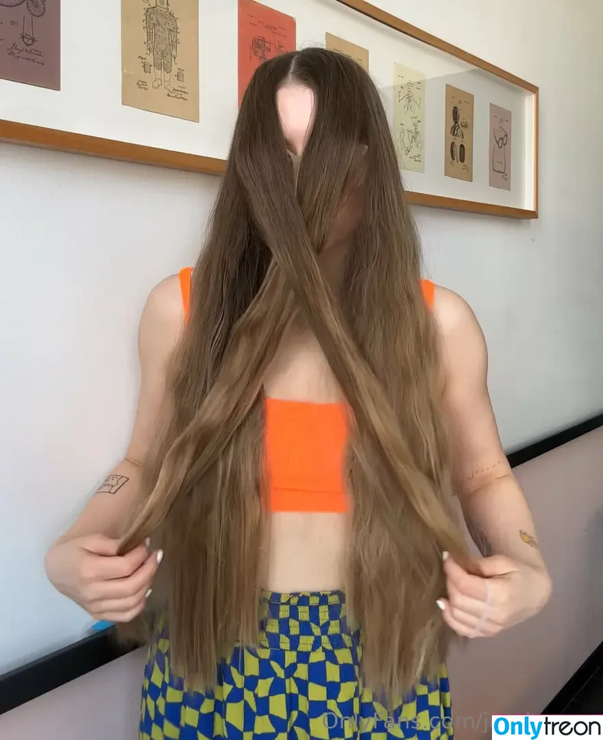 Jessie Cave nude photo #0087 (jessiecave)