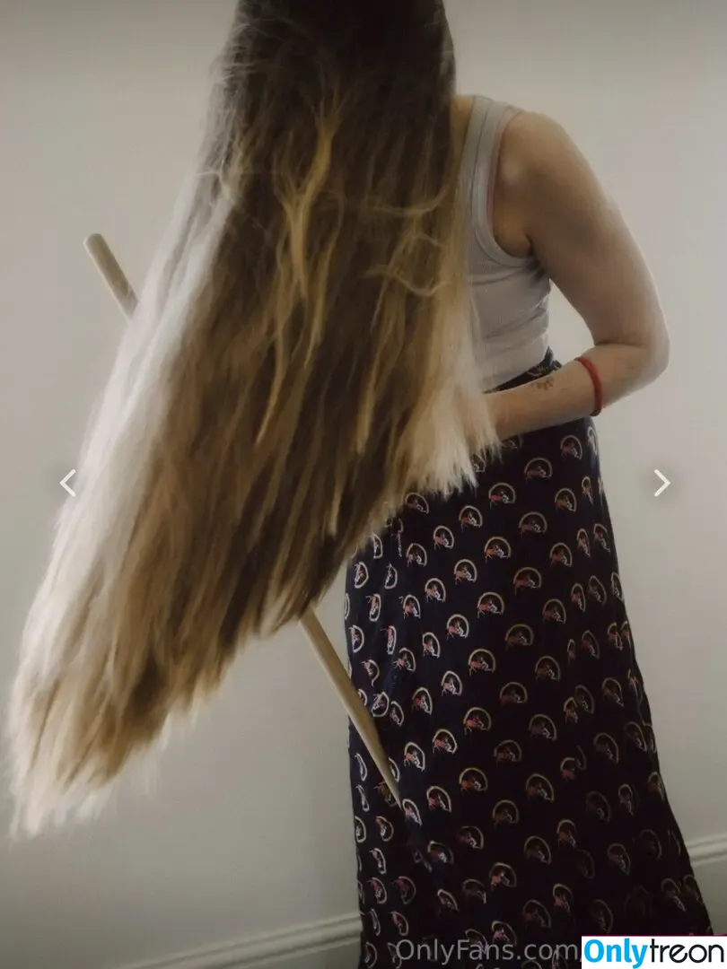 Jessie Cave nude photo #0098 (jessiecave)