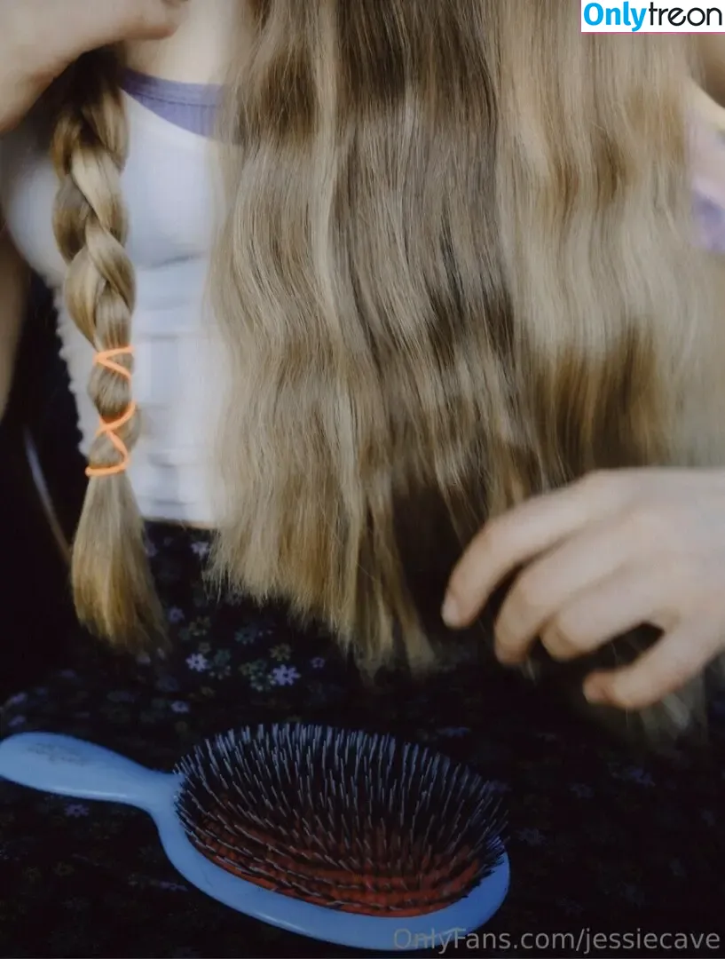 Jessie Cave nude photo #0108 (jessiecave)