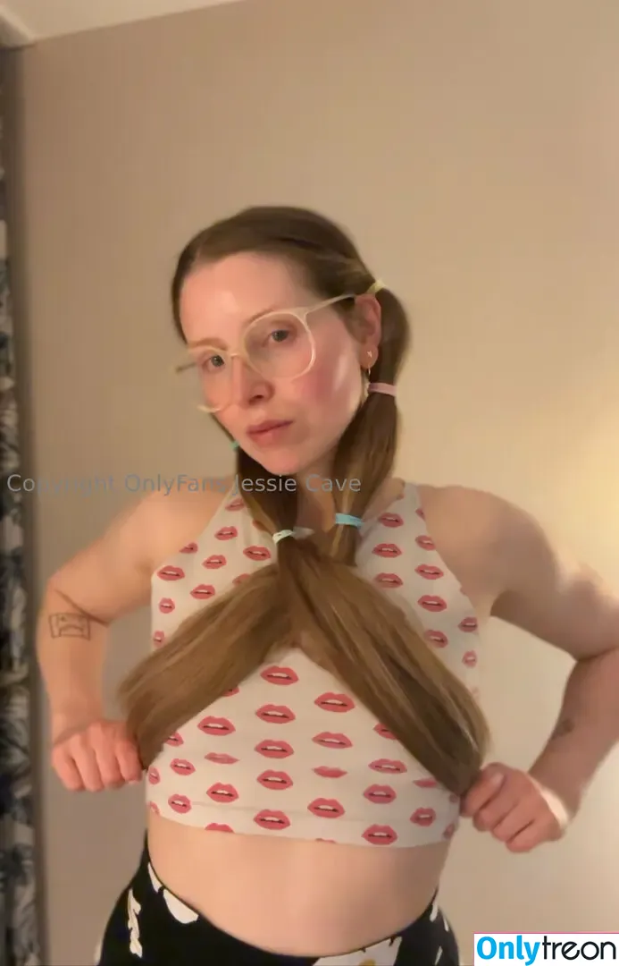 Jessie Cave nude photo #0141 (jessiecave)