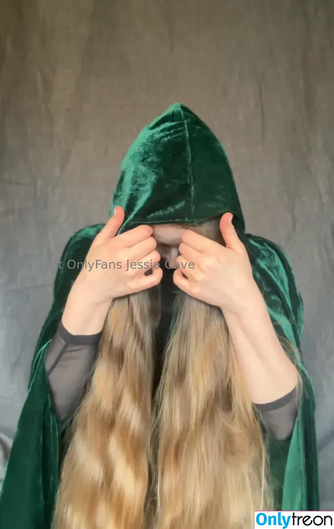 Jessie Cave nude photo #0147 (jessiecave)