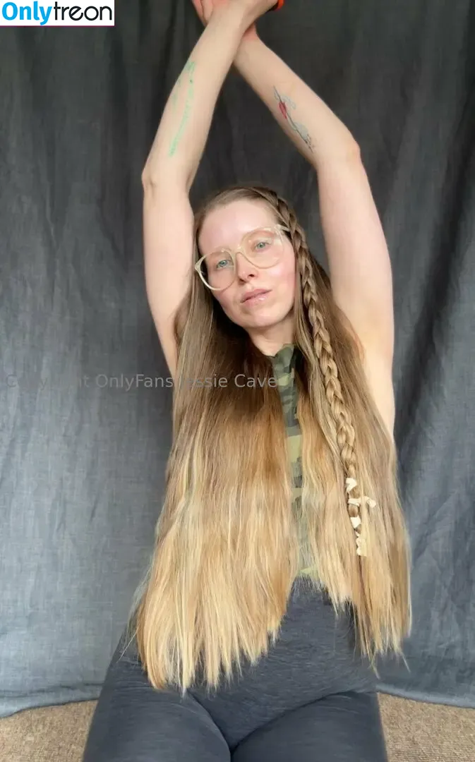 Jessie Cave nude photo #0162 (jessiecave)