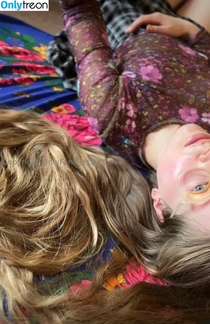 Jessie Cave nude photo #0170 (jessiecave)