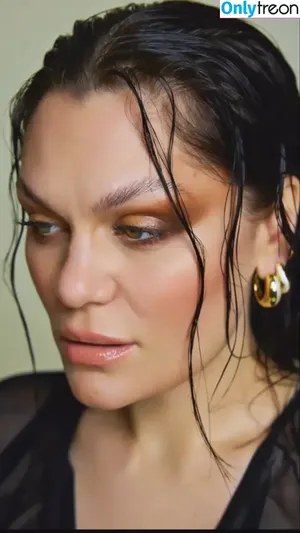Jessie J / jessie-j / jessiej nude photo #0276