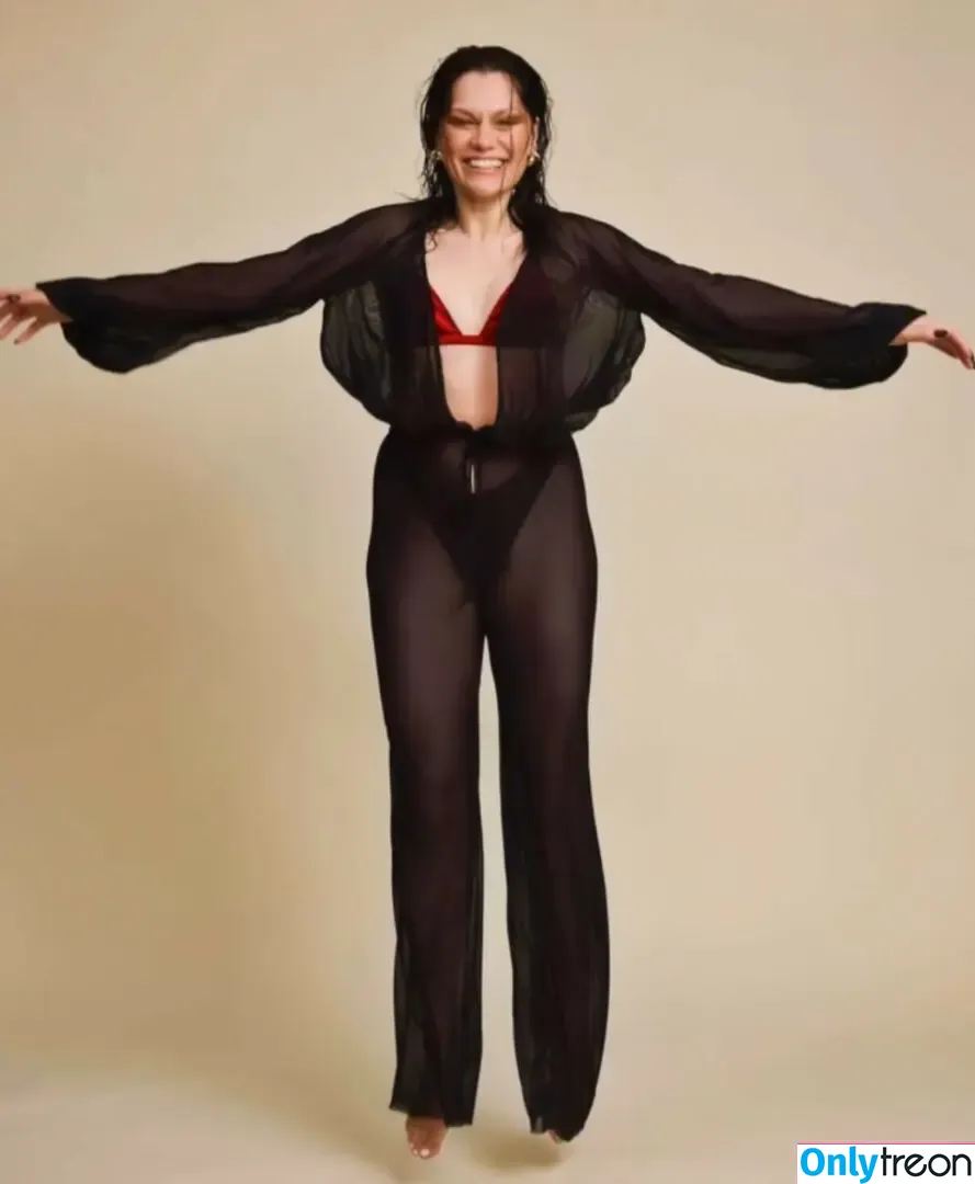 Jessie J nude photo #0278 (jessie-j / jessiej)