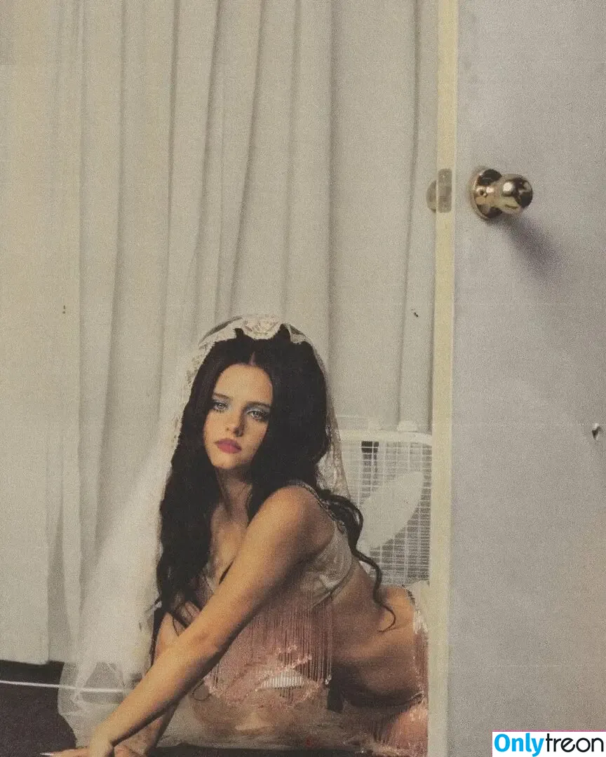 Jessie Murph nude photo #0099 (jessiemurphhh / playfullyfunsized)