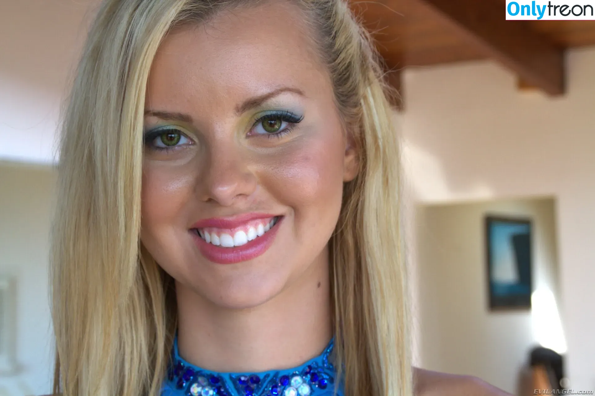 Jessie Rogers nude photo #0103 (MzJessie / YourGreenGuru / jessierogersgreen / xJessieRogersX)