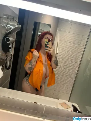 Jessiiee / jessiiee._.j nude photo #0046