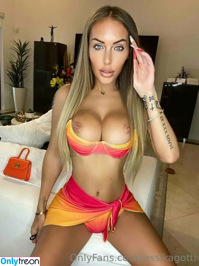 Jessika Gotti nude photo #1054 (jessikagottem / jessikagotti)