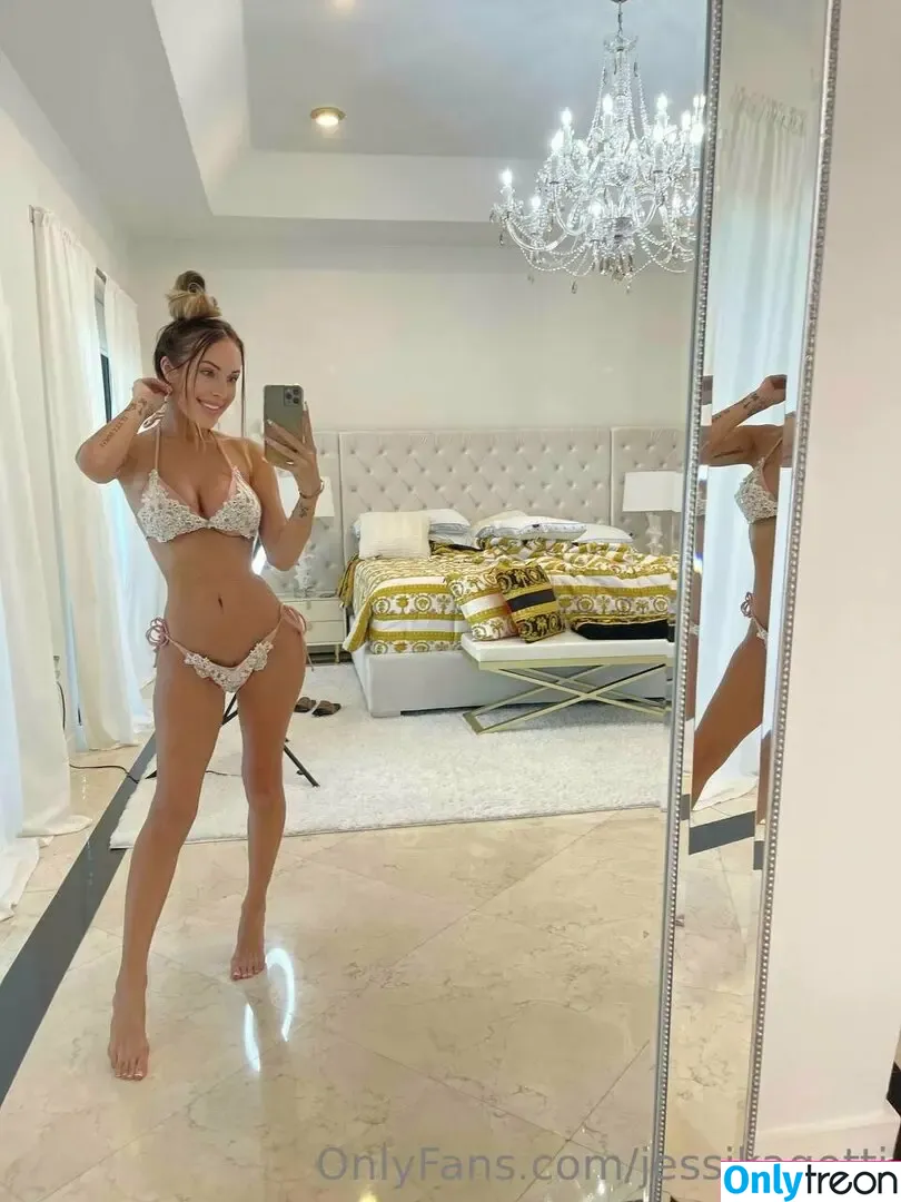Jessika Gotti nude photo #1778 (jessikagottem / jessikagotti)