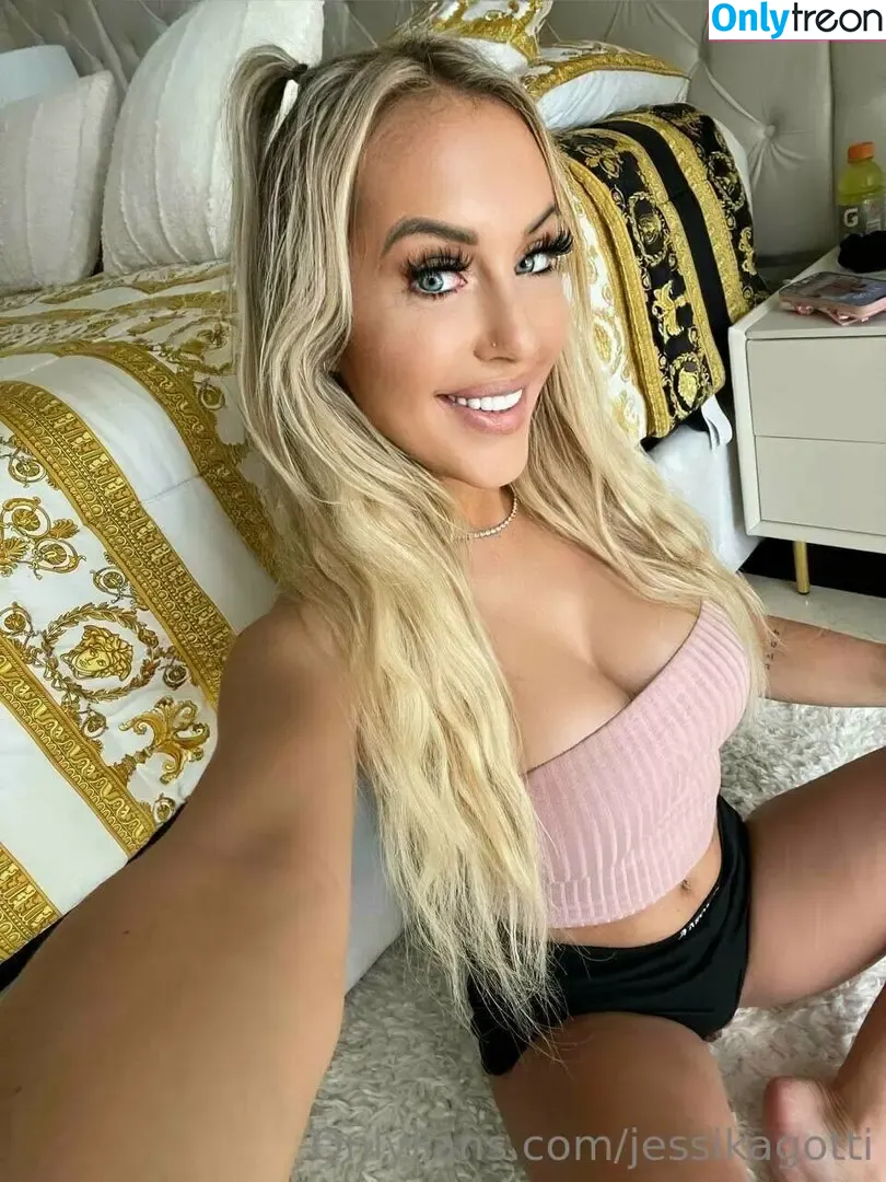 Jessika Gotti nude photo #1994 (jessikagottem / jessikagotti)