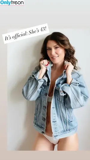 Jewel Staite / JewelStaite nude photo #0579