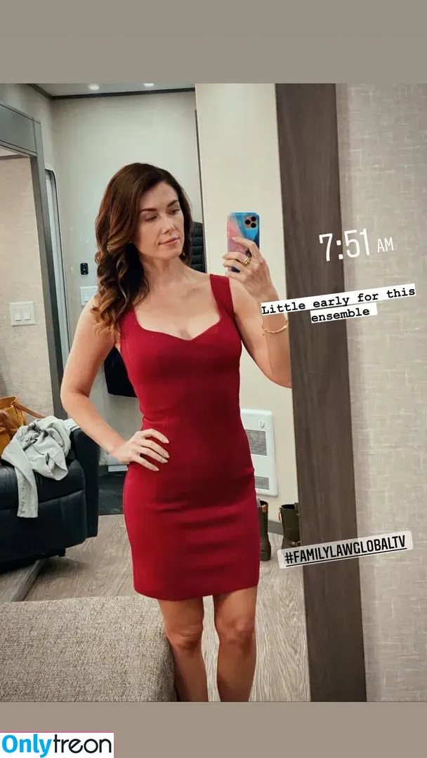 Jewel Staite nude photo #0001 (JewelStaite)