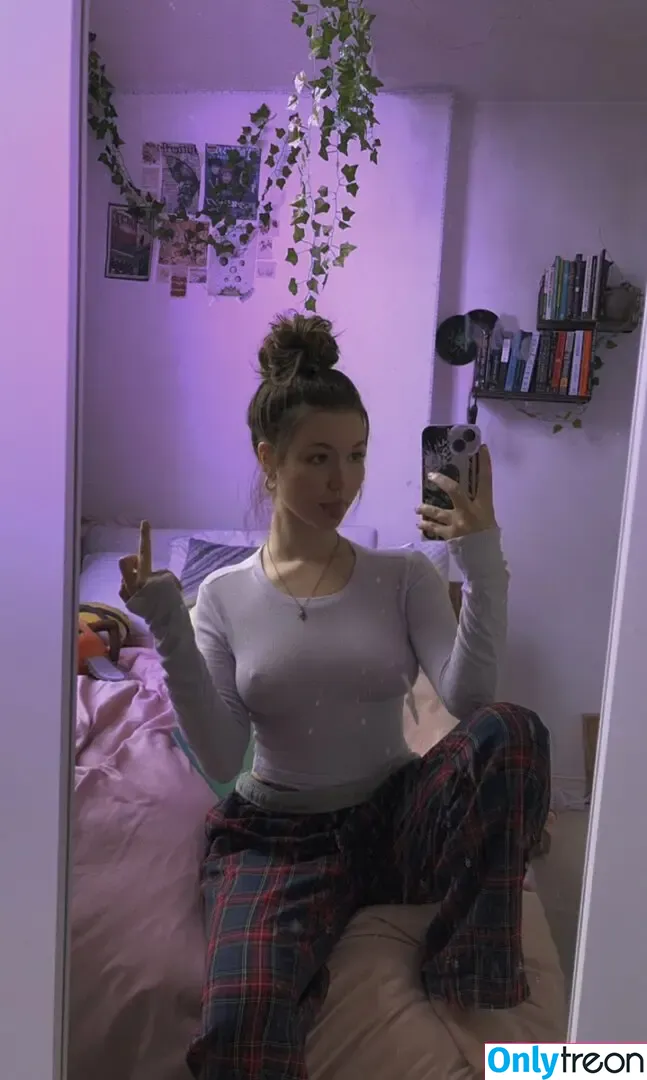 JFHailey nude photo #0020 (_jfhailey / lovelywhorley)