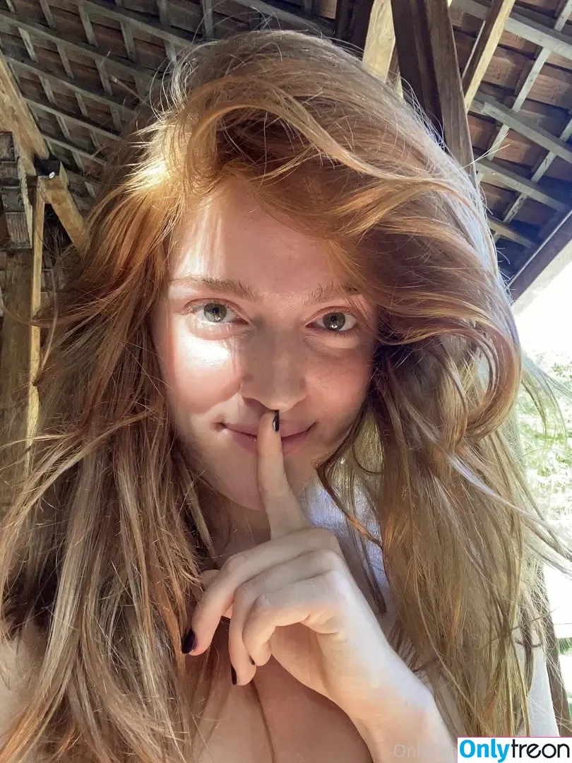 Jia_lissa nude photo #0042 (Jiayoncé / jialissaonly)
