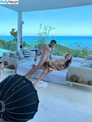 Jia_lissa / Jiayoncé / jialissaonly nude photo #1472