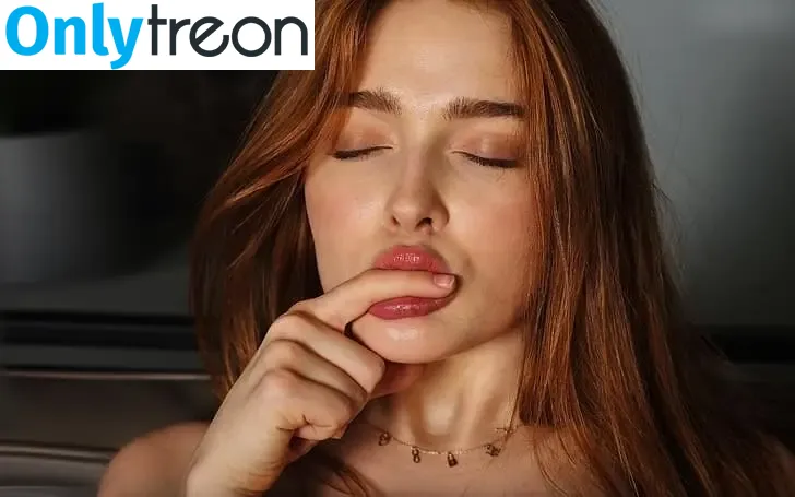 Jia_lissa nude photo #1517 (Jiayoncé / jialissaonly)