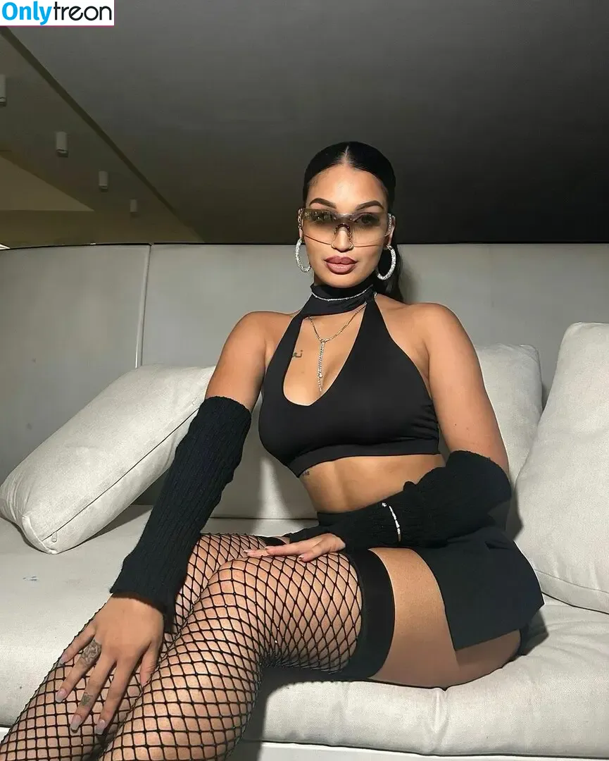 jihane nude photo #0002 (bez1232b / jihanechafak)
