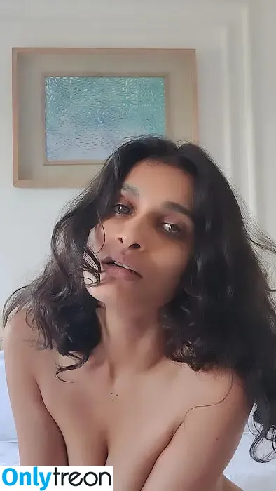 Jikki Nair nude photo #0082 (ineffableimpressions)