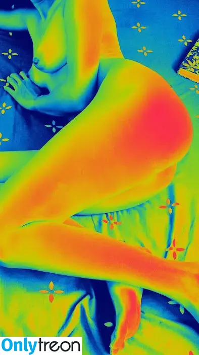 Jikki Nair nude photo #0116 (ineffableimpressions)