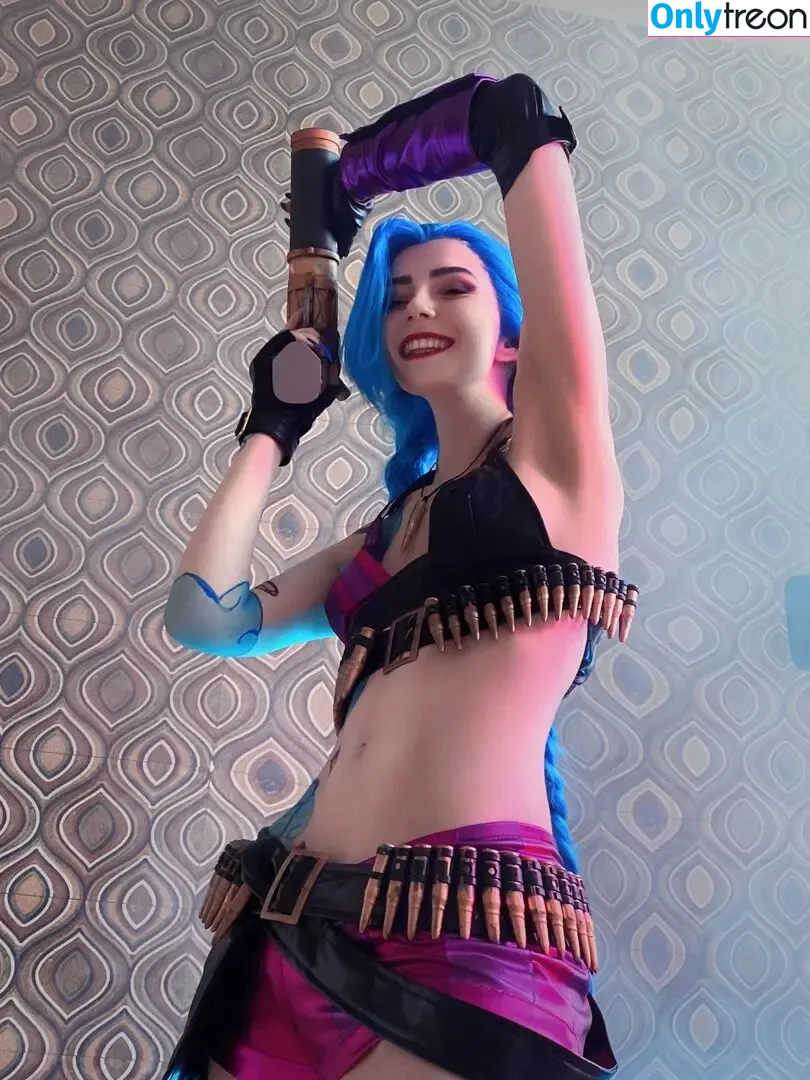 Jinx Cosplay Arcane nude photo #0148 (LeagueLegends / jinxedyumeria)